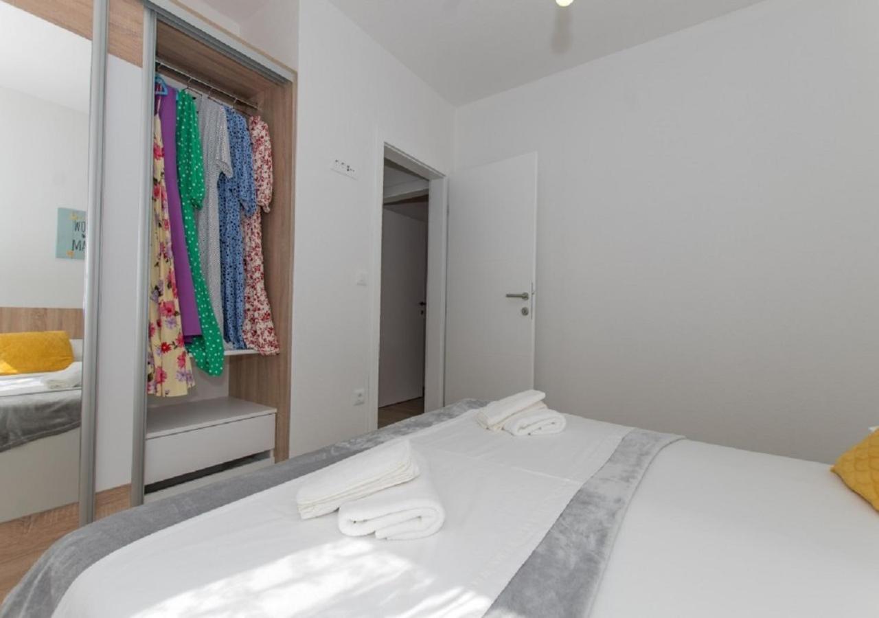 Seaview Apartments Oscar 마카르스카 외부 사진