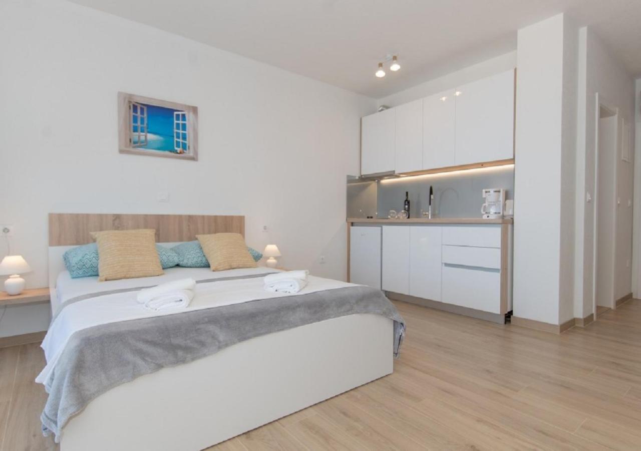 Seaview Apartments Oscar 마카르스카 외부 사진